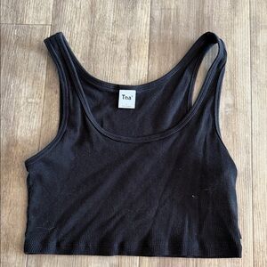 TNA Black Ribbed Scoop Crop Tank